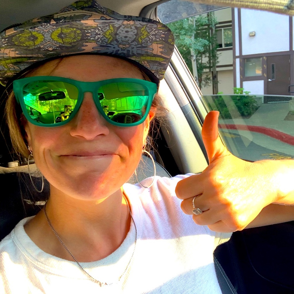 Meet your Posher, Caroline